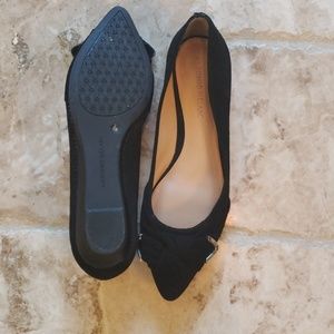 Antonio Melani Black knot flats